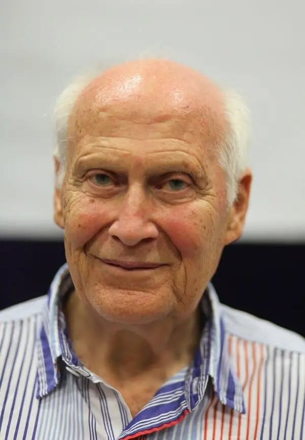 Bert hellinger, der "Vater" des Familienstellens